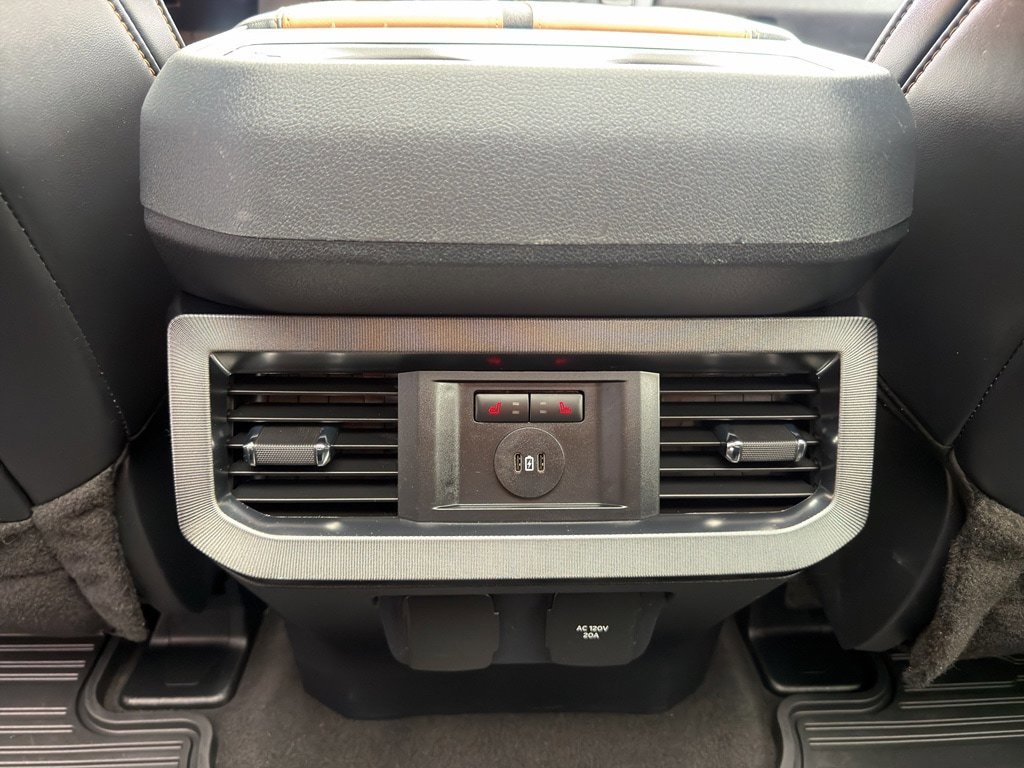 Certified 2024 Ford F350 Platinum AWD/4WD image 43