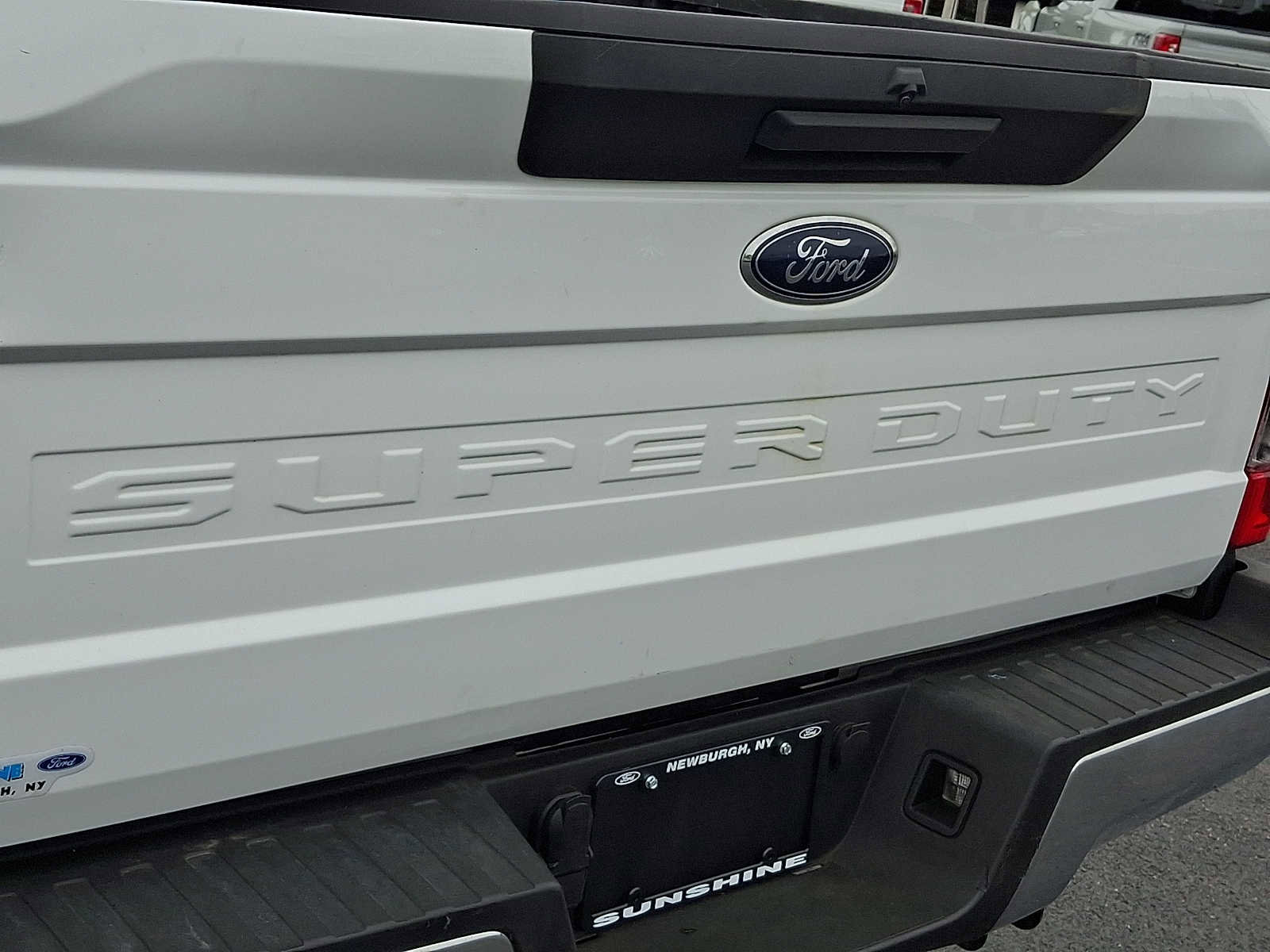 Certified 2022 Ford F350 XL w/ Power Equipment Group AWD/4WD image 29