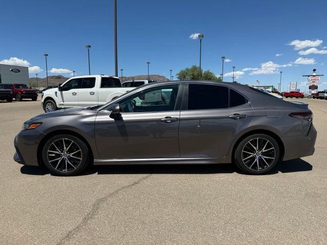 Used 2021 Toyota Camry SE w/ Audio Upgrade Package FWD image 10