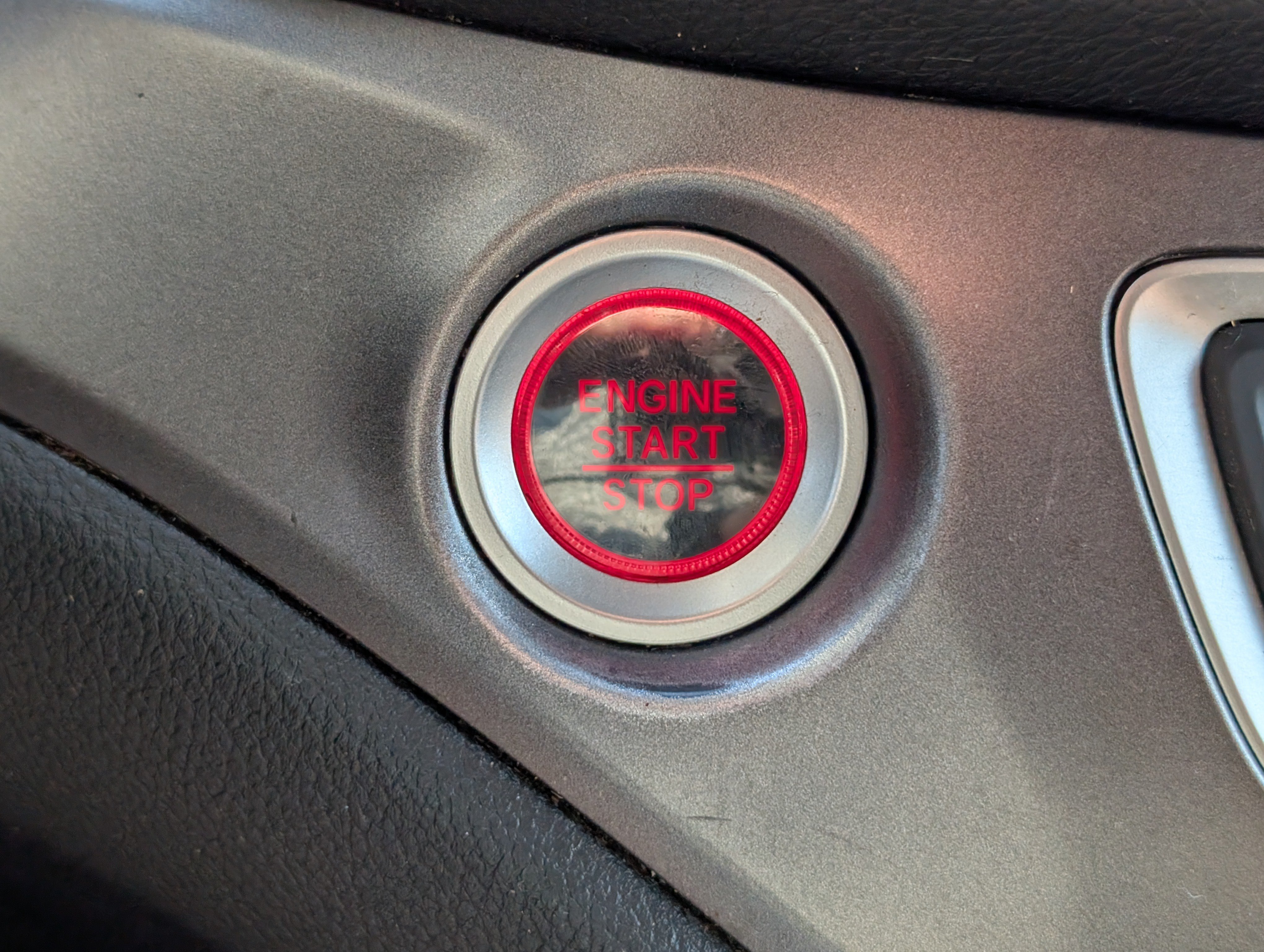 Used 2020 Honda Pilot LX image 25