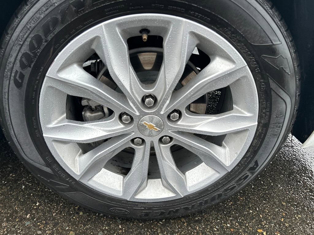 Used 2023 Chevrolet Malibu LT image 13