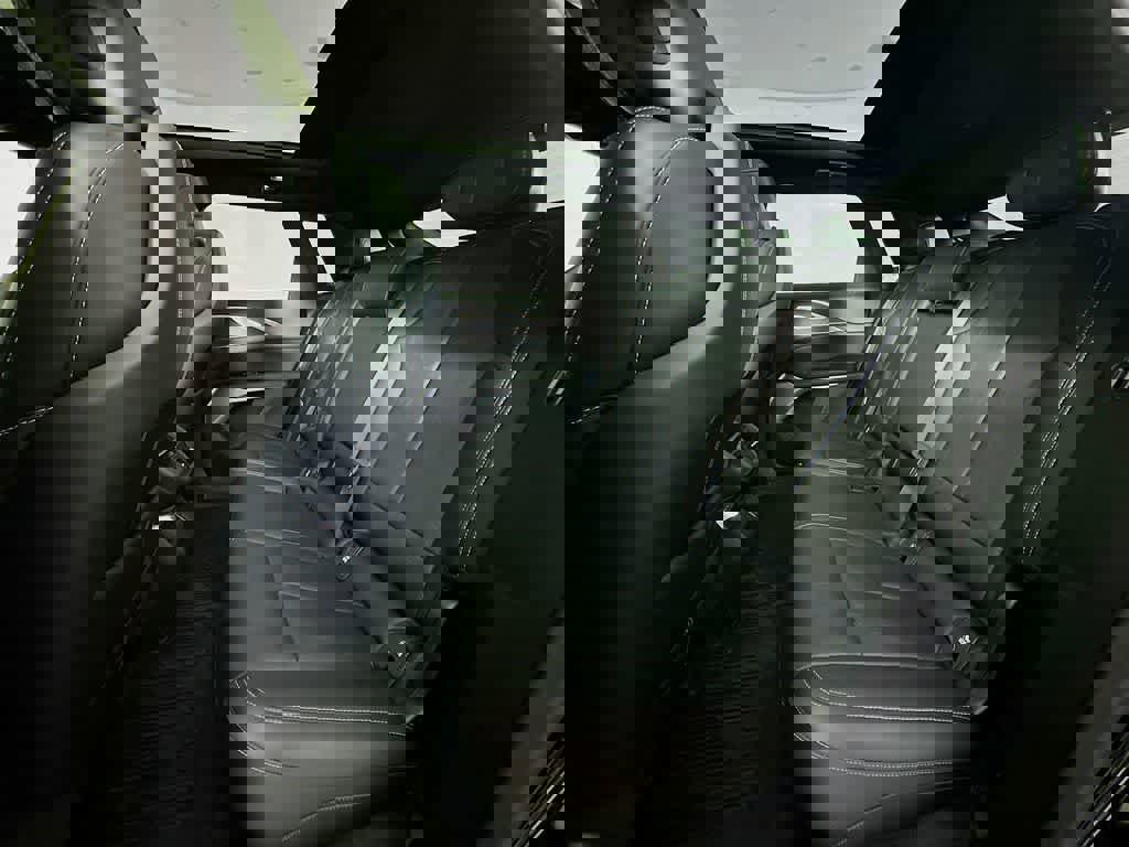 Used 2024 Cadillac Lyriq Luxury w/ LPO, Floor Liner Package image 17