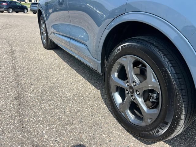Certified 2024 Ford Escape ST-Line Select w/ Tech Pack #1 AWD/4WD image 25