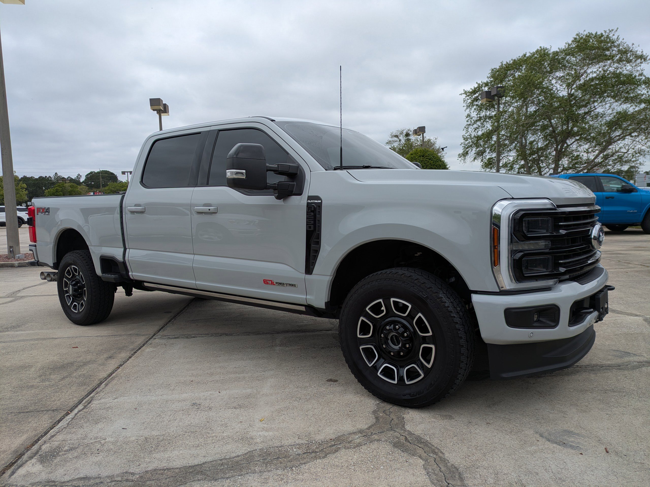 Certified 2025 Ford F250 Platinum AWD/4WD image 2