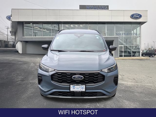 Certified 2023 Ford Escape ST-Line w/ Tech Pack #1 AWD/4WD image 2