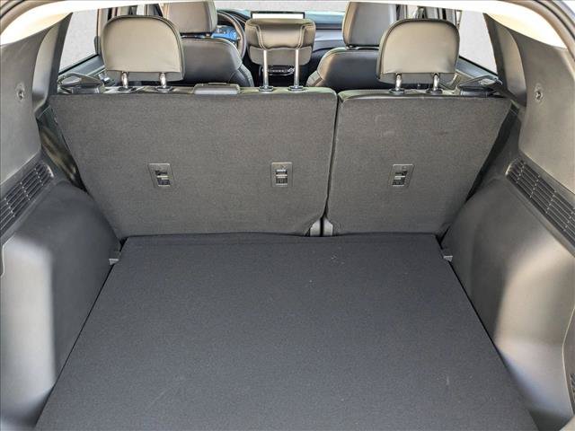 Certified 2025 Ford Escape SE w/ PHEV Premium Package FWD image 6