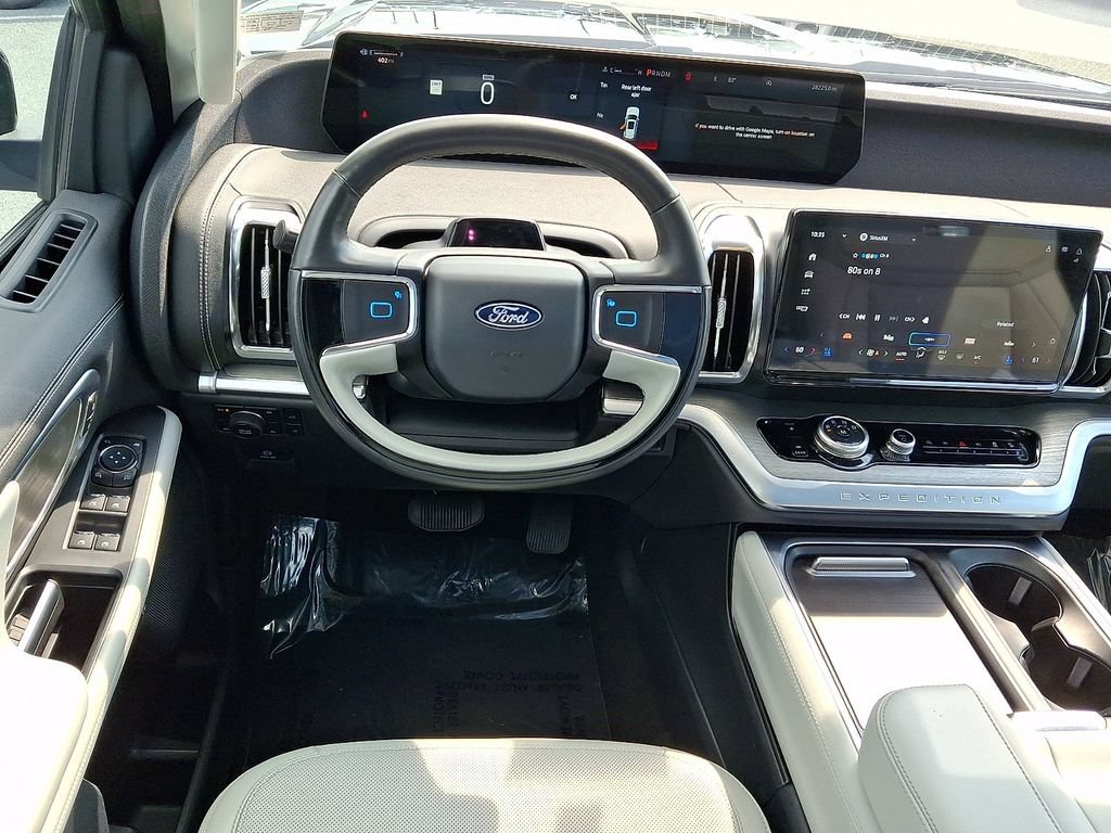 Certified 2025 Ford Expedition Platinum w/ Driver's Package AWD/4WD image 14