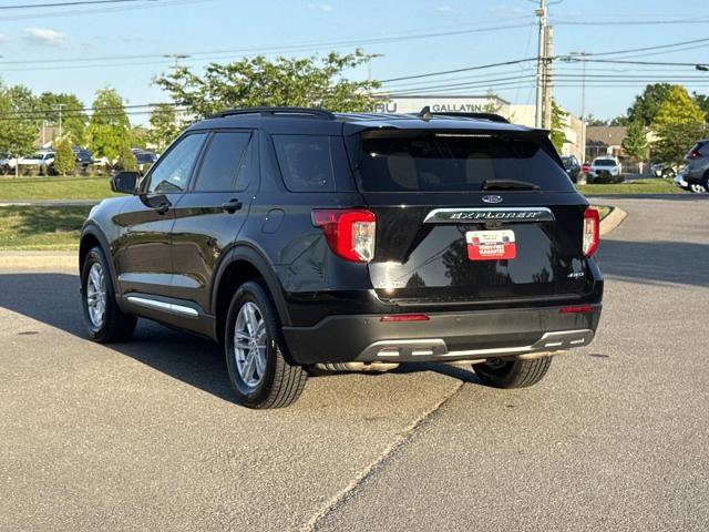 Certified 2024 Ford Explorer XLT w/ Equipment Group 202A AWD/4WD image 7