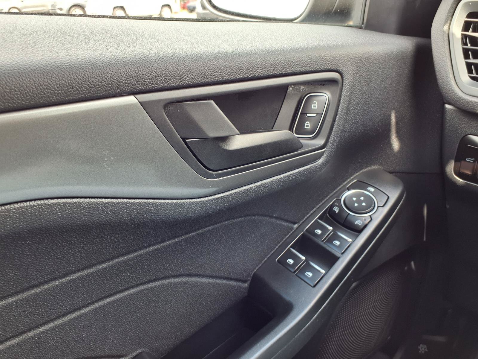 Certified 2023 Ford Escape Active AWD/4WD image 19
