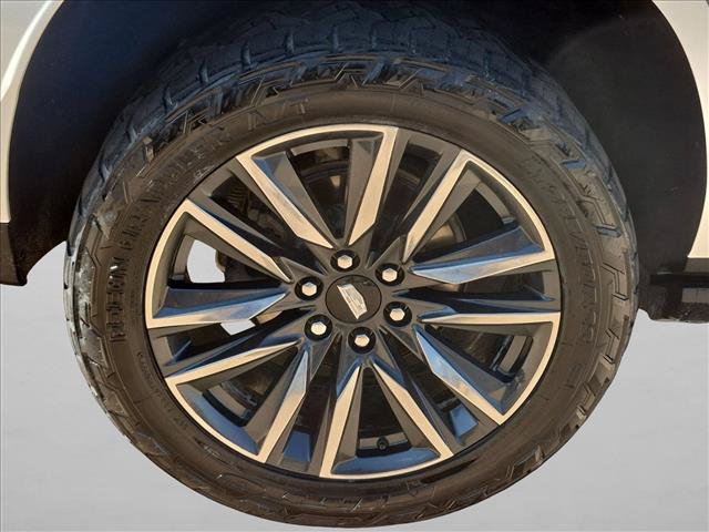 Used 2021 Cadillac Escalade Sport w/ Driver Assist Tech Package AWD/4WD image 27