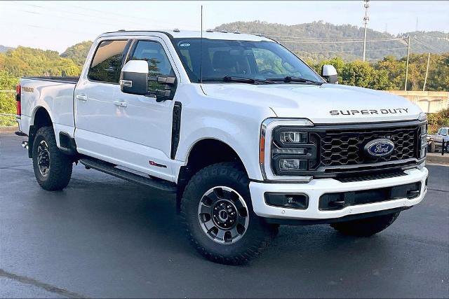 Certified 2023 Ford F250 Lariat w/ Lariat Ultimate Package AWD/4WD image 2