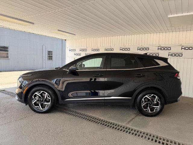 Used 2025 Kia Sportage LX FWD image 28