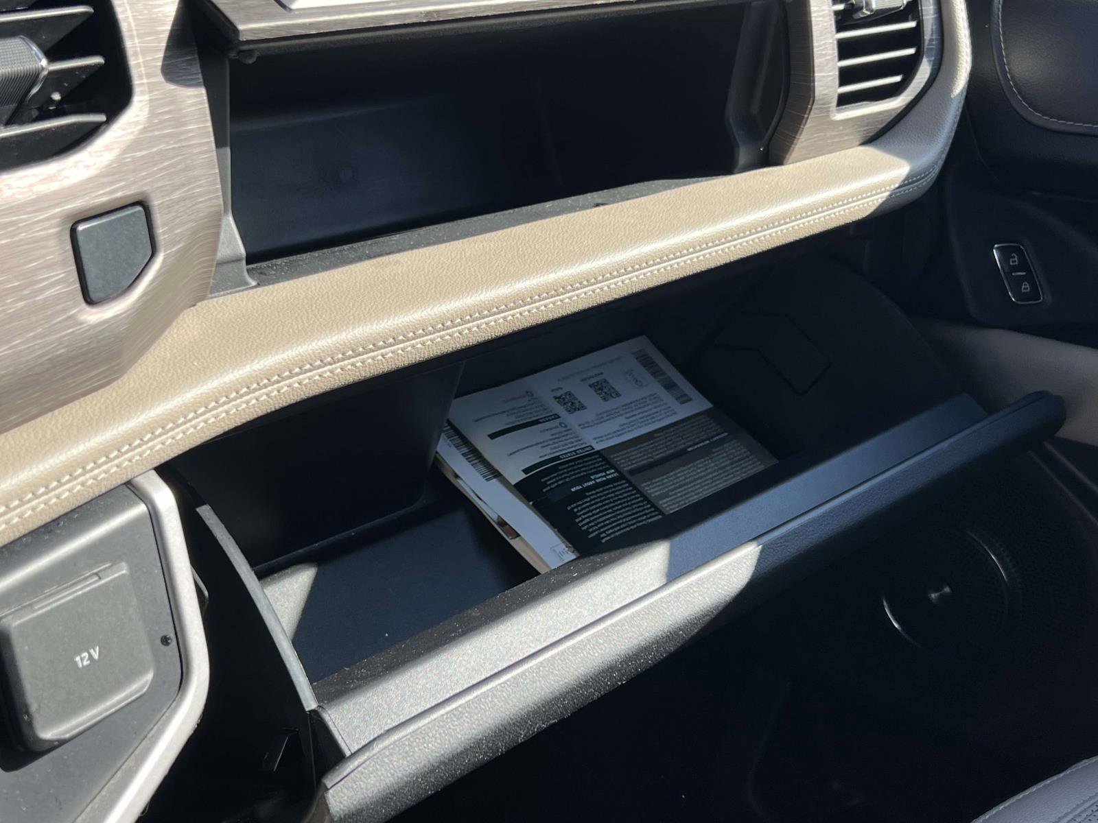 Certified 2024 Ford Expedition Max Limited image 12