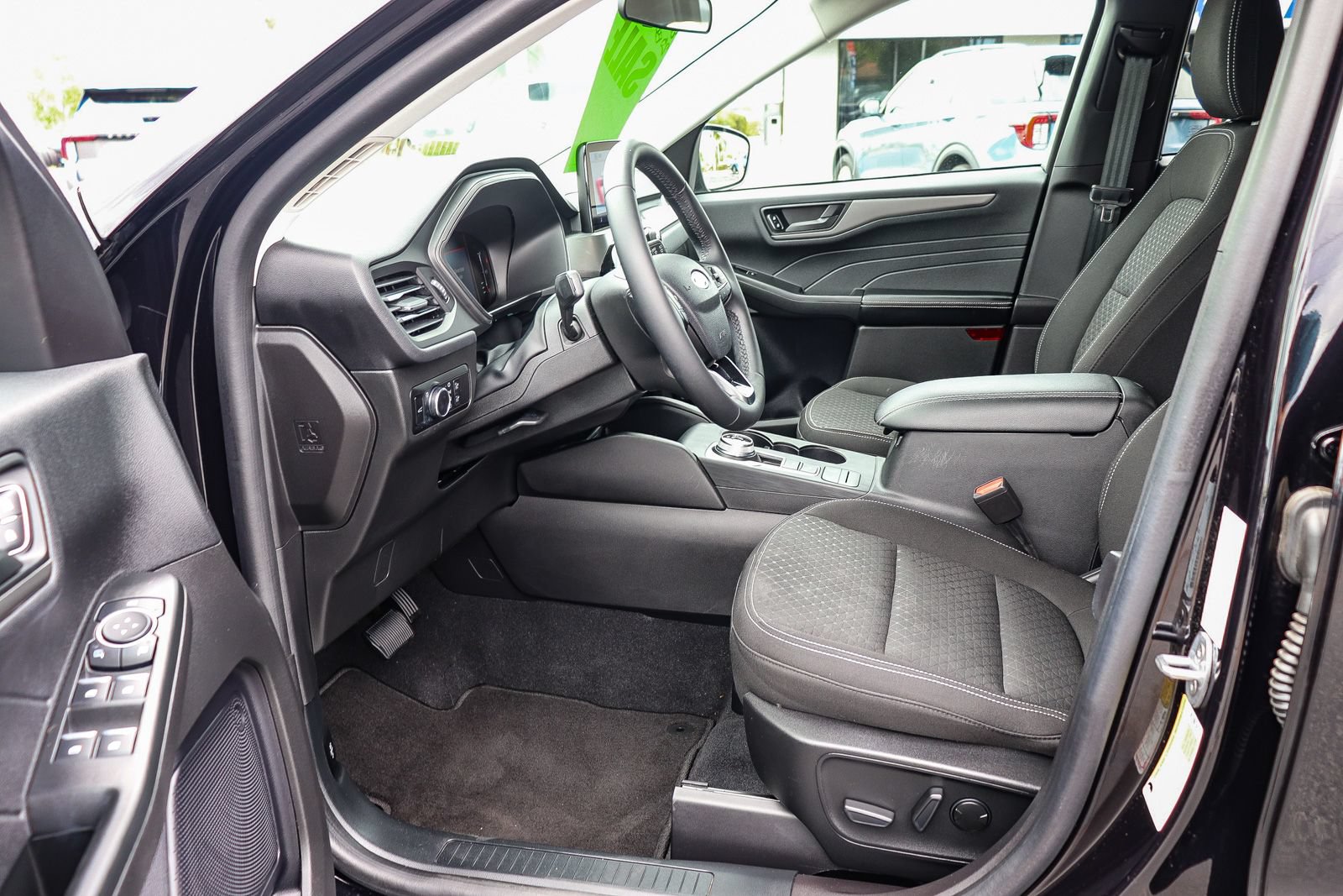 Certified 2023 Ford Escape Active FWD image 18