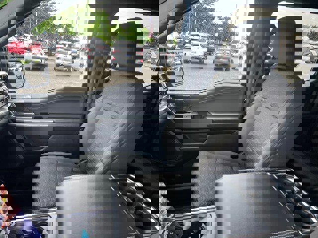 Certified 2022 Ford F150 XLT w/ Equipment Group 302A High image 10