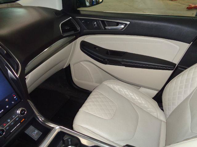 Certified 2024 Ford Edge Titanium w/ Titanium Elite Package AWD/4WD image 17