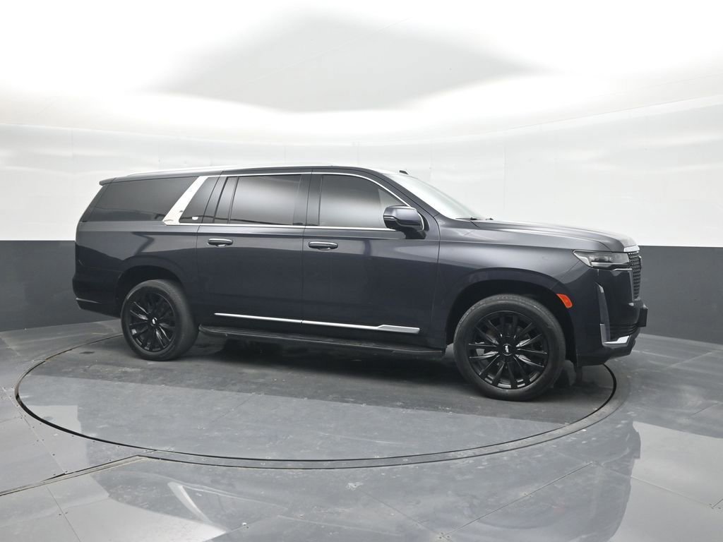 Used 2023 Cadillac Escalade ESV Premium Luxury image 8