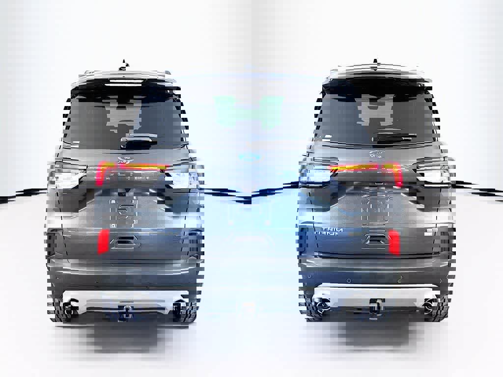 Certified 2020 Ford Escape Titanium image 4