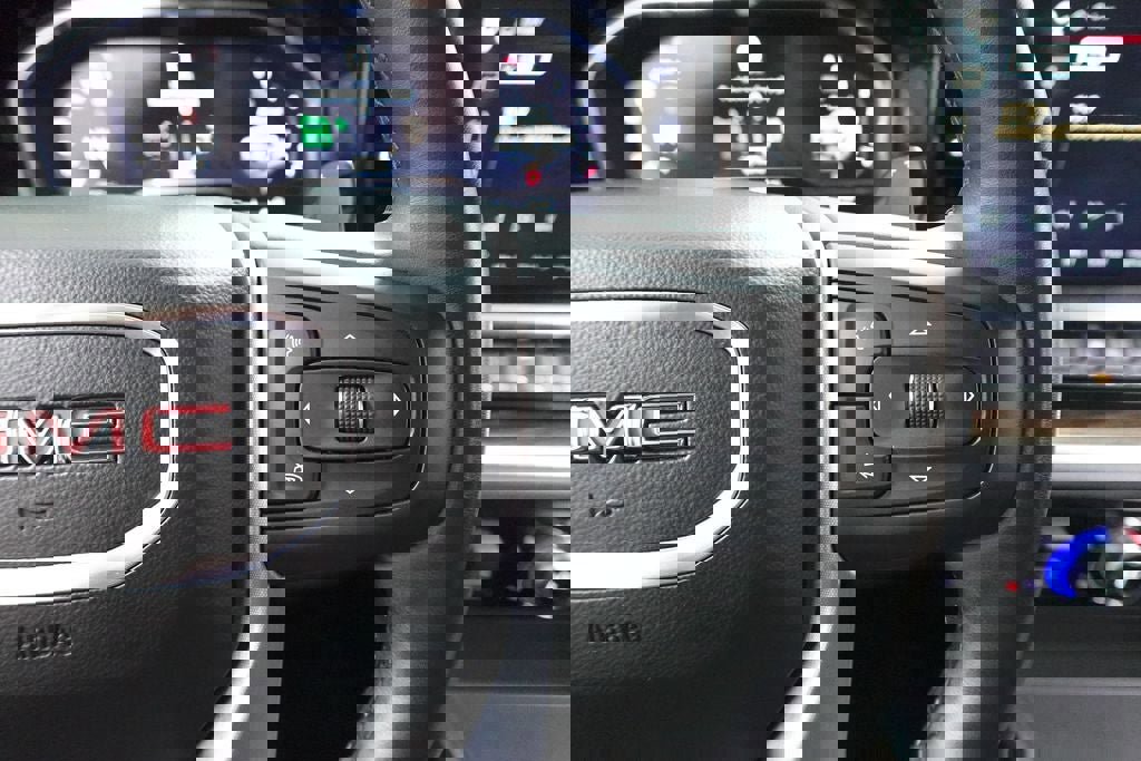 Used 2025 GMC Sierra 1500 Elevation w/ X31 Off-Road Package image 13