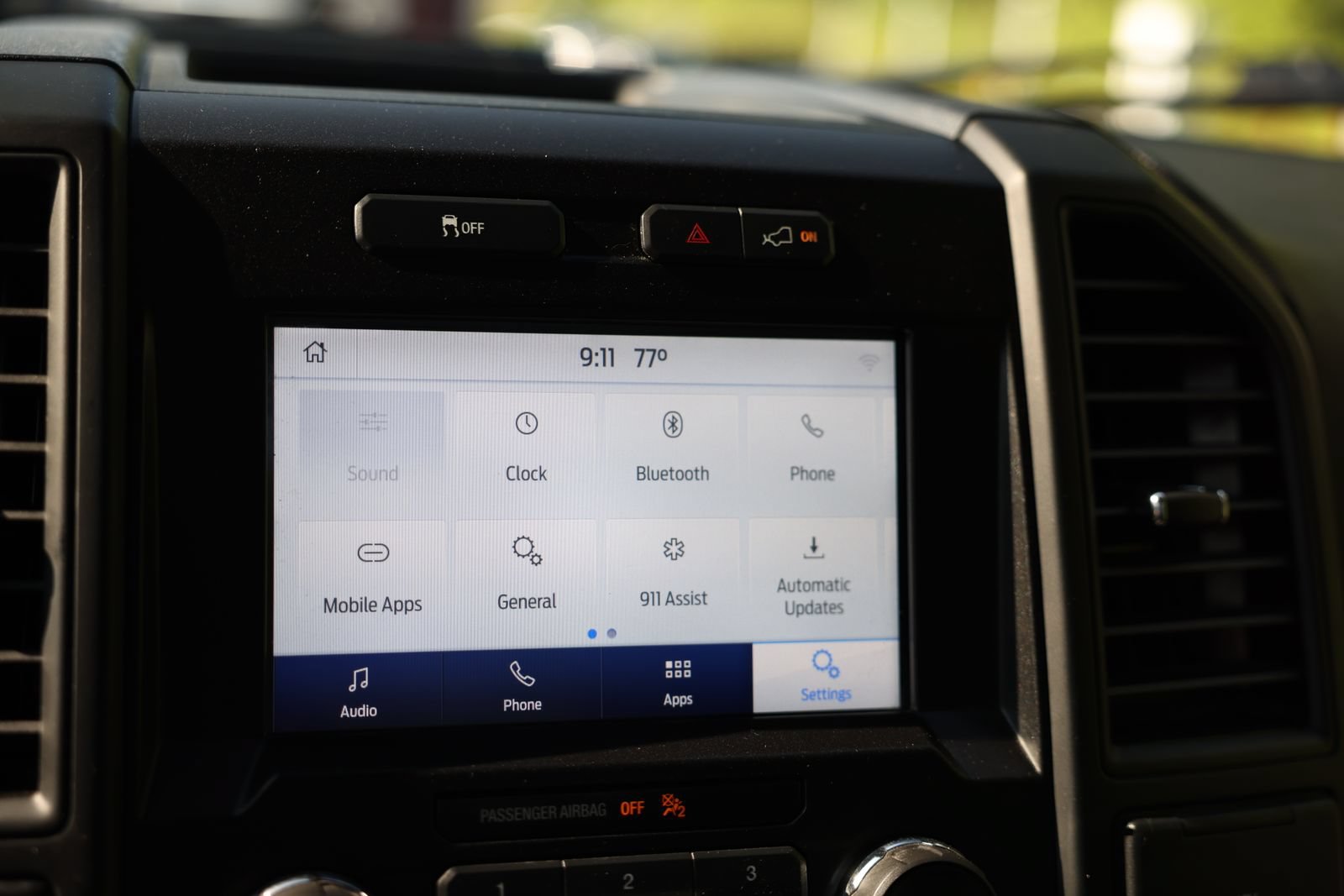 Certified 2019 Ford F150 XL w/ Equipment Group 101A Mid AWD/4WD image 12