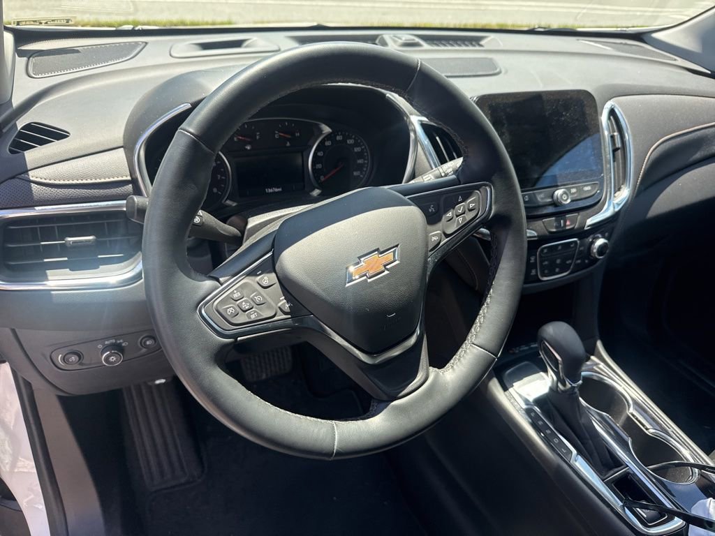 Used 2024 Chevrolet Equinox Premier FWD image 5