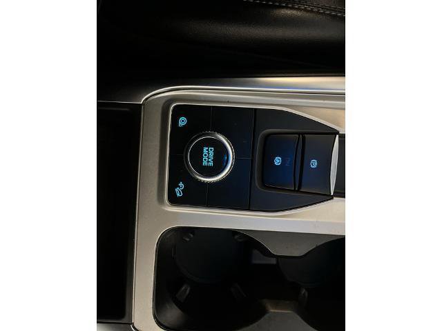 Certified 2023 Ford Explorer XLT w/ Equipment Group 202A image 33