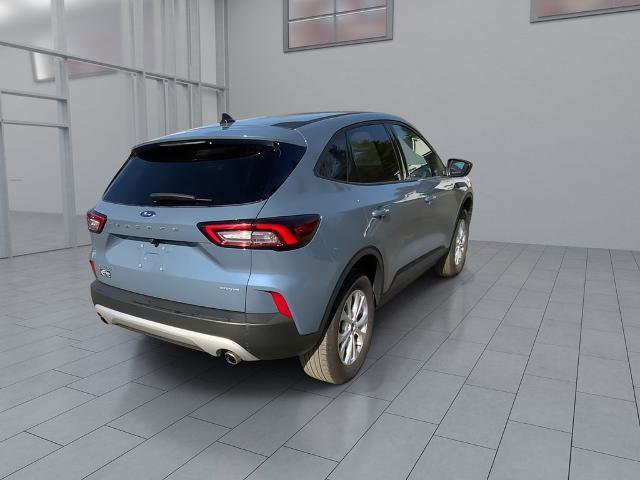 Certified 2025 Ford Escape Active AWD/4WD image 8