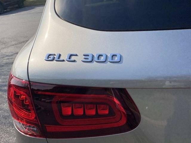 Used 2021 Mercedes-Benz GLC 300 image 5