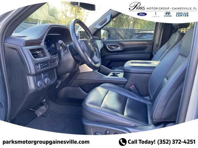 Used 2024 Chevrolet Suburban LT image 10