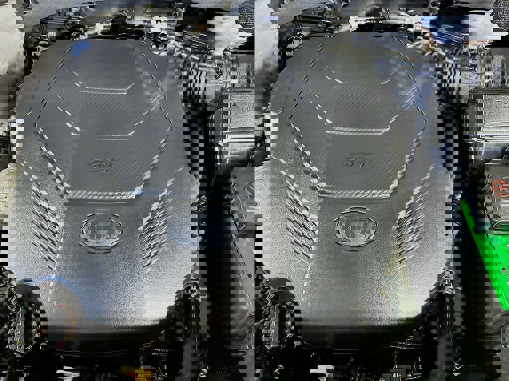 Used 2019 Kia Sorento SX image 9