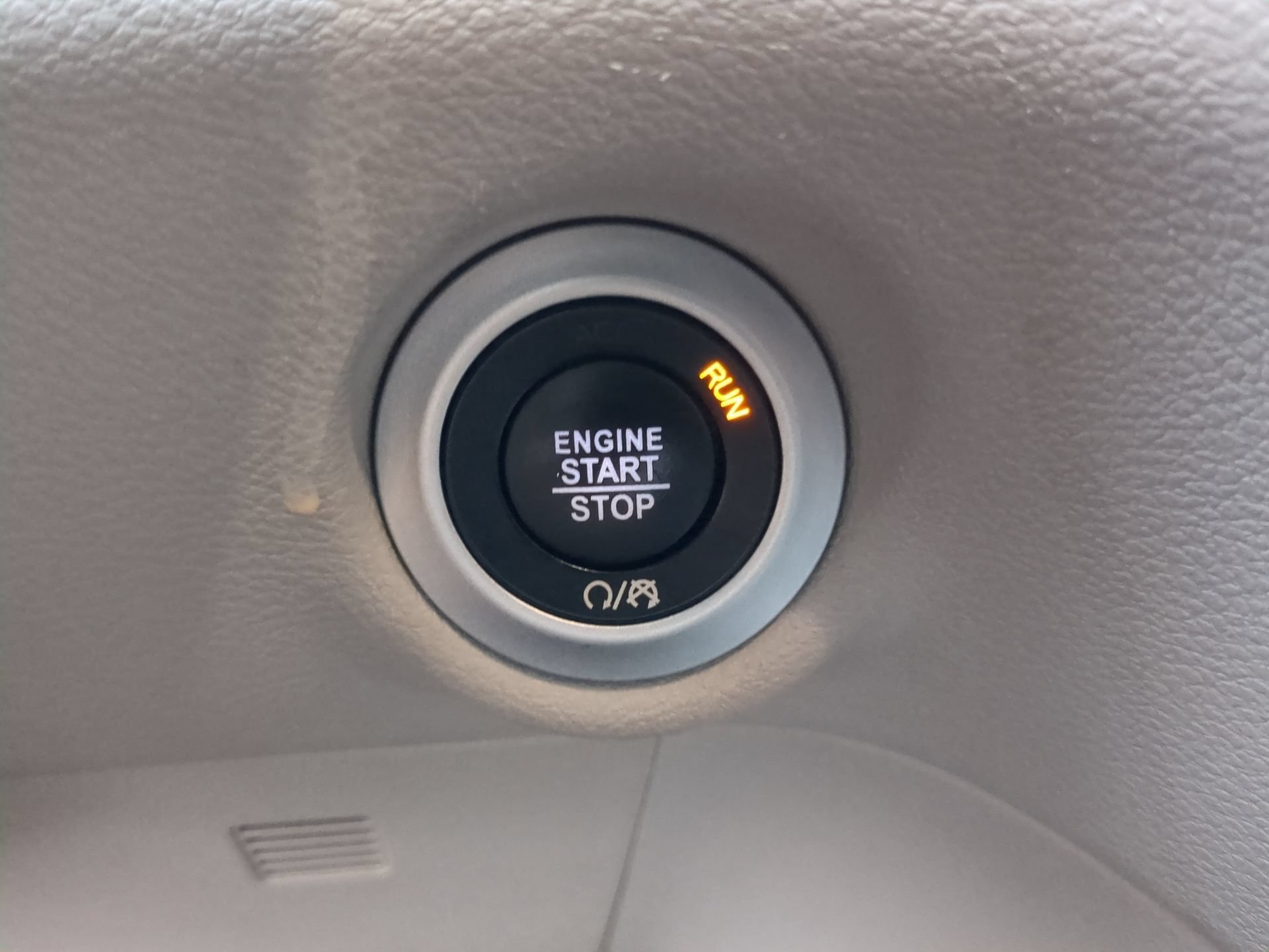 Used 2022 Chrysler Pacifica Touring-L FWD image 67