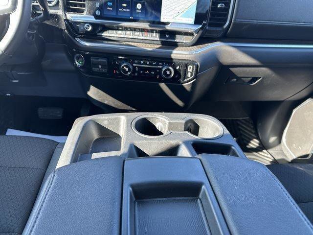 Used 2025 Chevrolet Silverado 1500 LT image 27