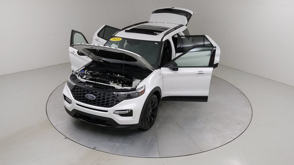 Certified 2023 Ford Explorer ST-Line w/ Class IV Trailer Tow Package AWD/4WD image 47