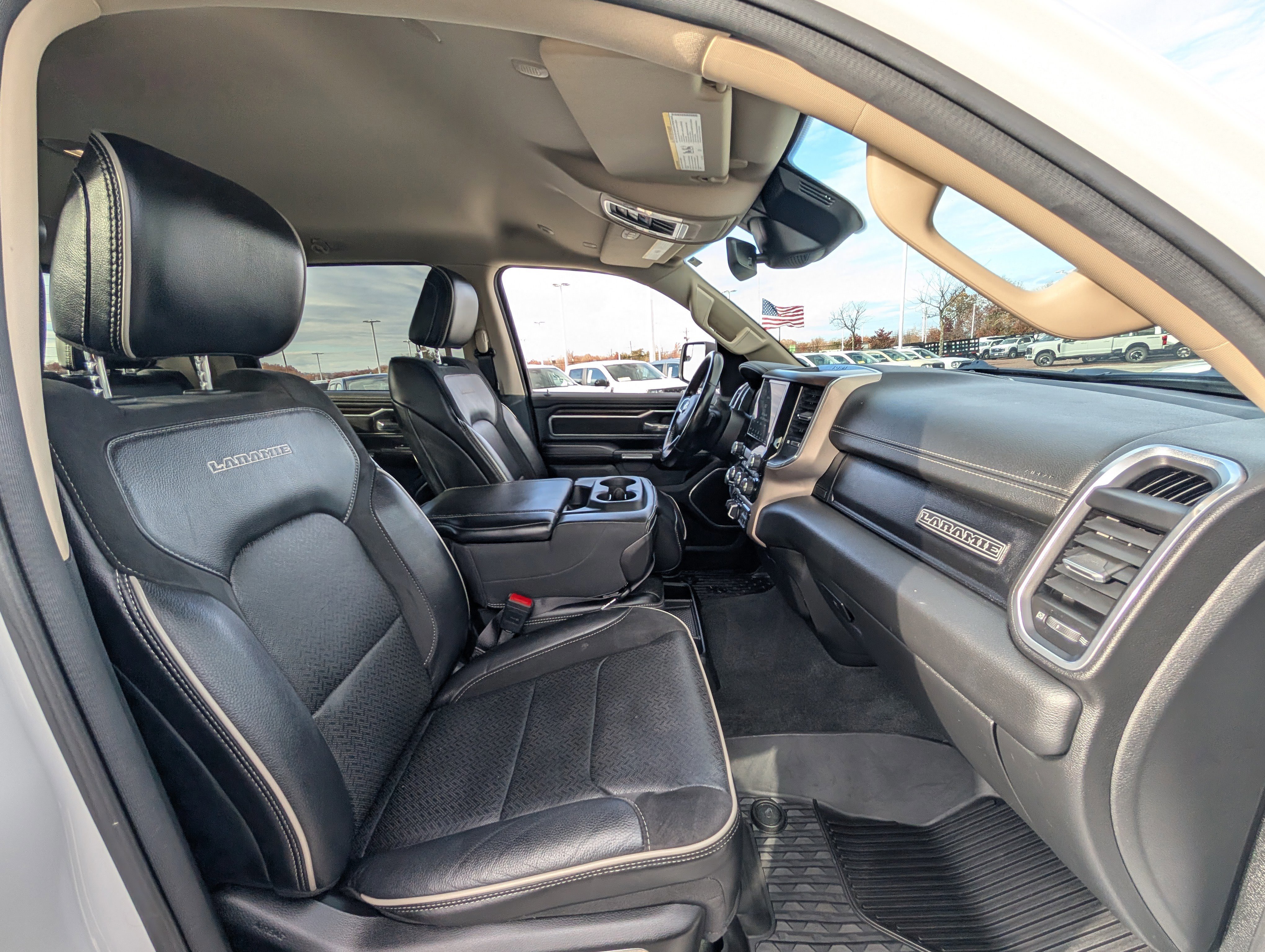 Used 2021 RAM 1500 Laramie image 11