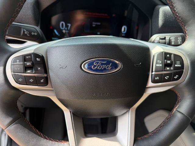Certified 2026 Ford Explorer Active w/ Active Comfort Package RWD image 21