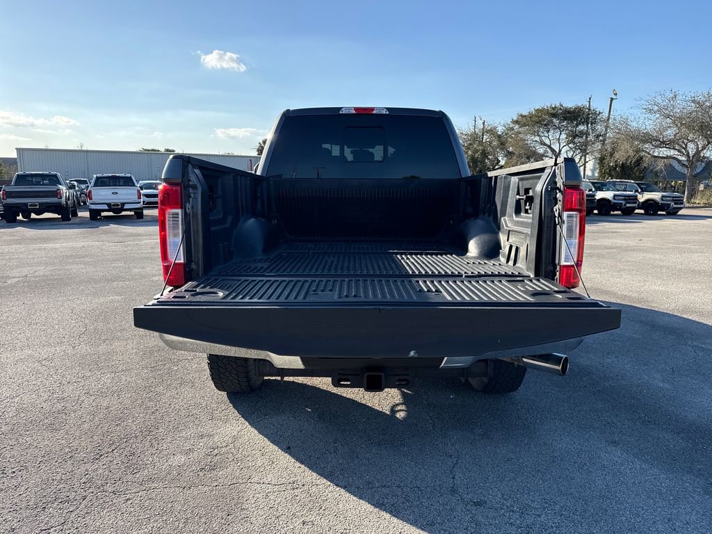 Certified 2017 Ford F250 XLT w/ XLT Premium Package image 28