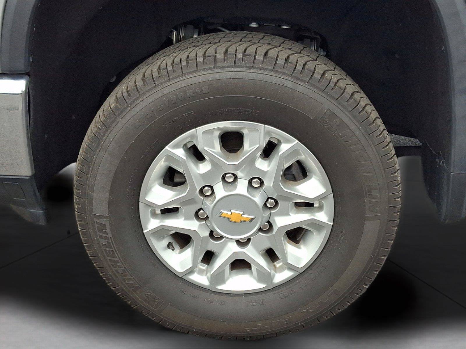 Used 2024 Chevrolet Silverado 2500 LT w/ Convenience Package AWD/4WD image 28