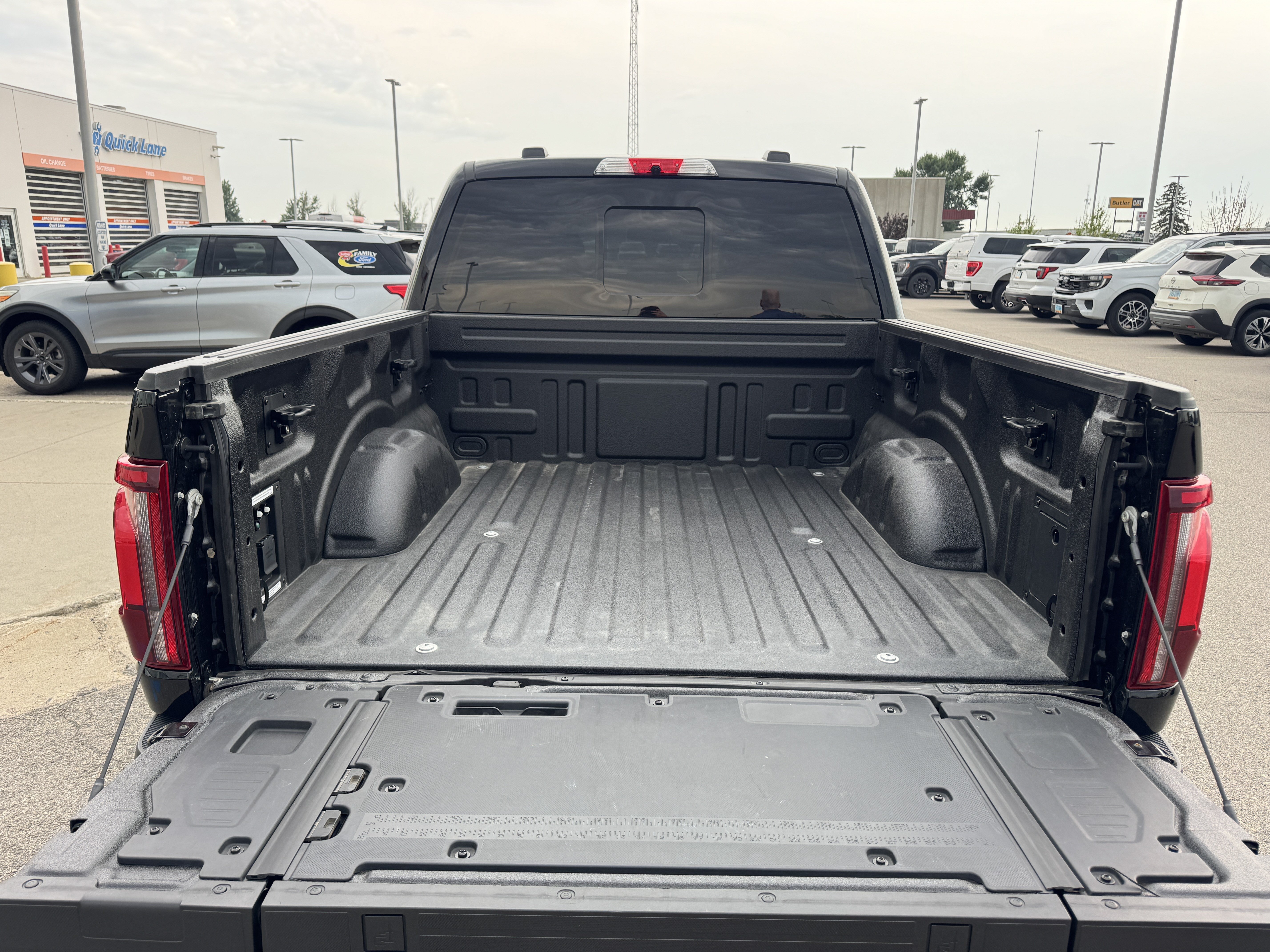 Certified 2024 Ford F150 Platinum w/ Equipment Group 702A High AWD/4WD image 22