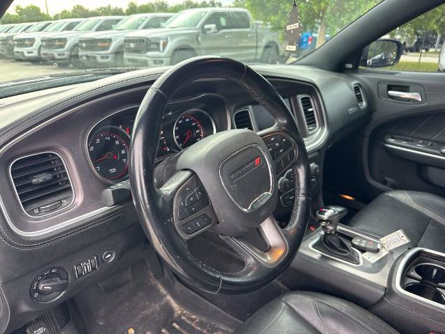 Used 2022 Dodge Charger SXT w/ Plus Group RWD image 9