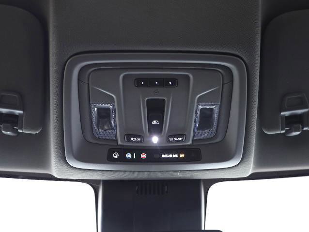 Used 2025 Chevrolet Silverado 1500 LT Trail Boss w/ Convenience Package II image 16