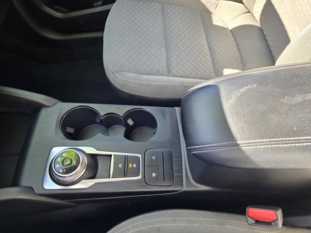 Certified 2022 Ford Escape SE w/ SE Sport Appearance Package FWD image 23