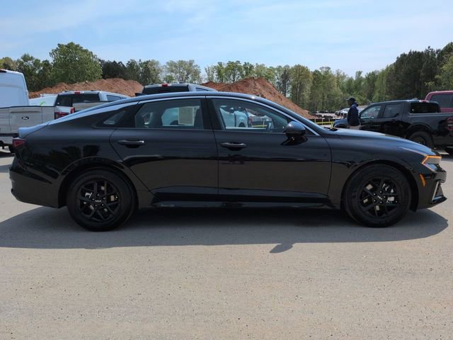 Used 2025 Kia K5 LXS image 3