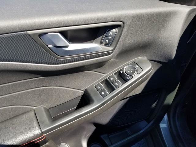 Certified 2023 Ford Escape ST-Line w/ Tech Pack #1 FWD image 11