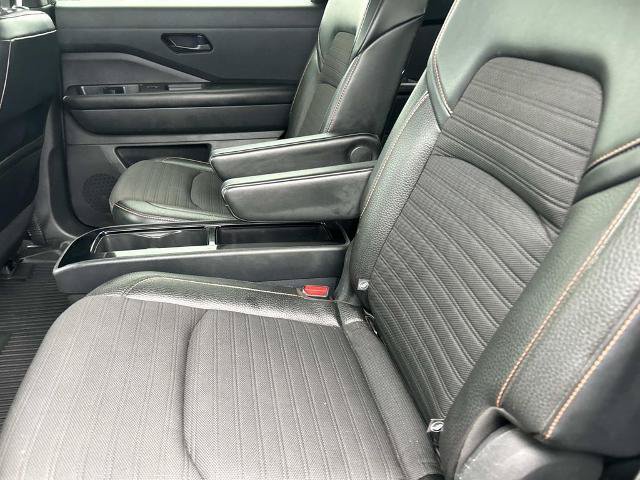 Used 2023 Nissan Pathfinder Rock Creek AWD/4WD image 18