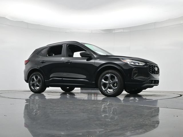 Certified 2024 Ford Escape ST-Line w/ Tech Pack #1 AWD/4WD image 37