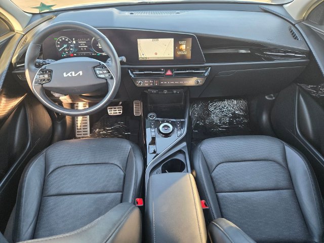 Used 2023 Kia Niro Wave FWD image 9