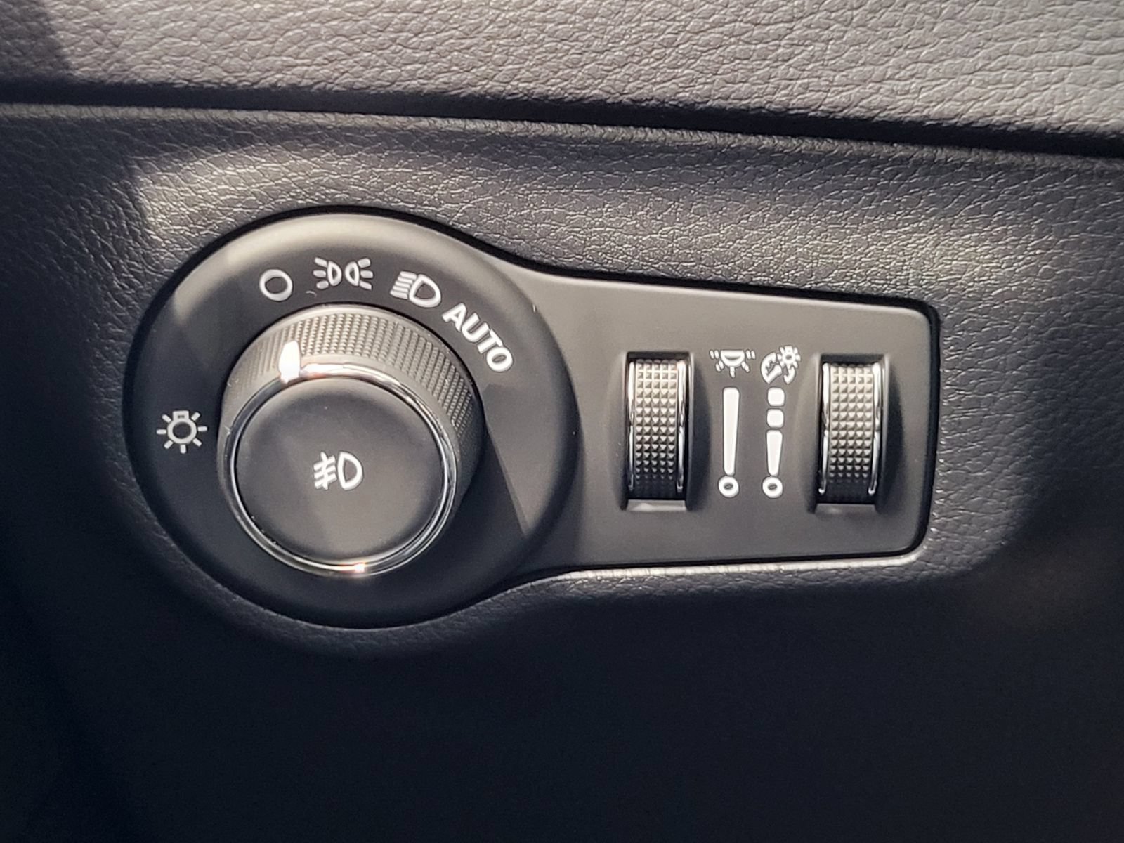 Used 2019 Jeep Compass High Altitude AWD/4WD image 14
