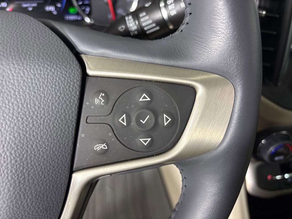 Used 2022 GMC Acadia Denali w/ Denali Ultimate Package image 25