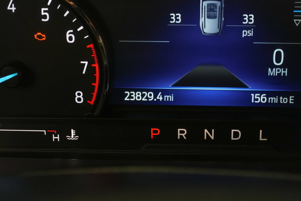 Certified 2023 Ford Explorer XLT w/ Equipment Group 202A AWD/4WD image 17
