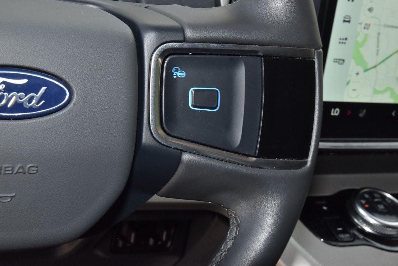 Certified 2025 Ford Expedition Max Active AWD/4WD image 25